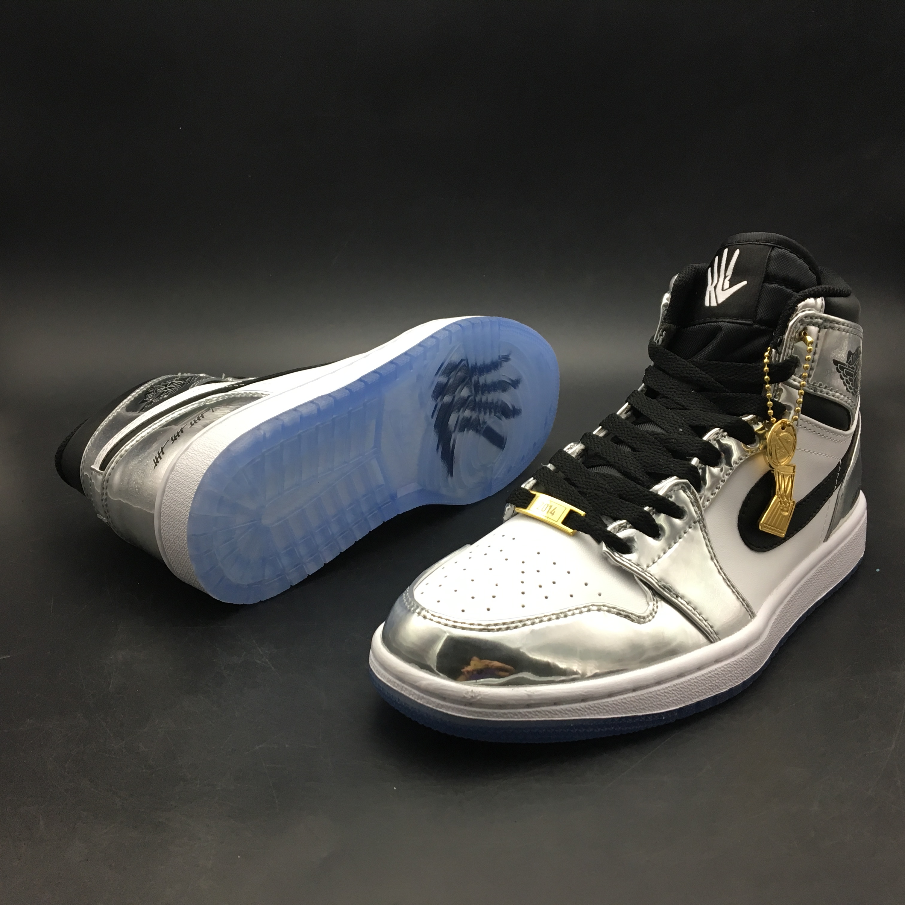 Air Jordan 1 Retro High Think 16 (Pass the Torch) AQ7476-016