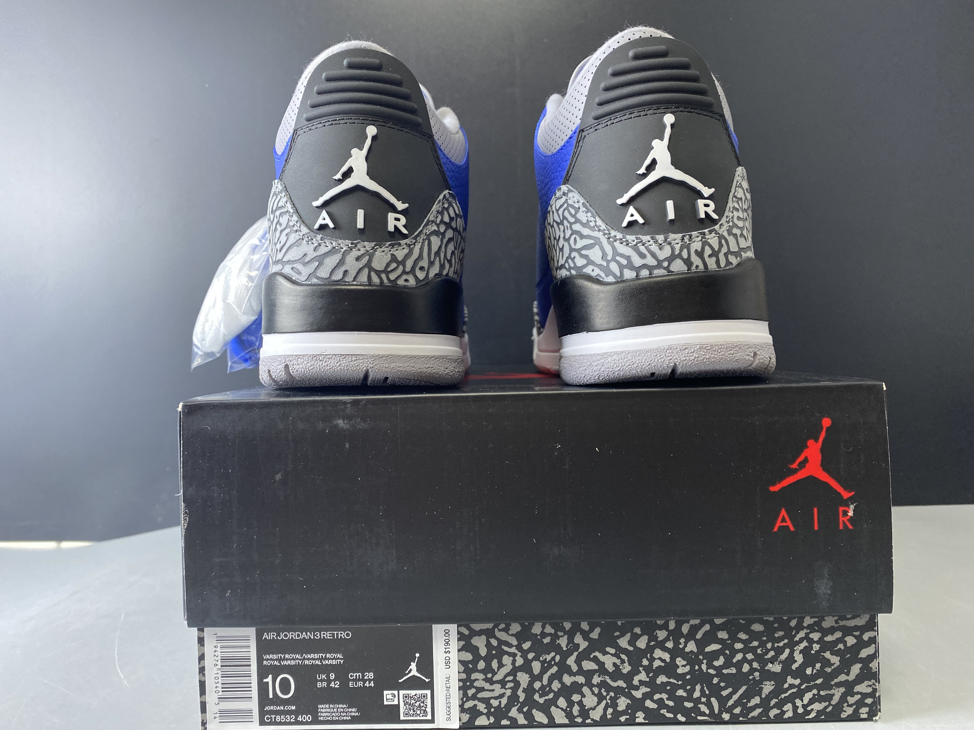 Air Jordan 3 Retro Varsity Royal Cement CT8532-400