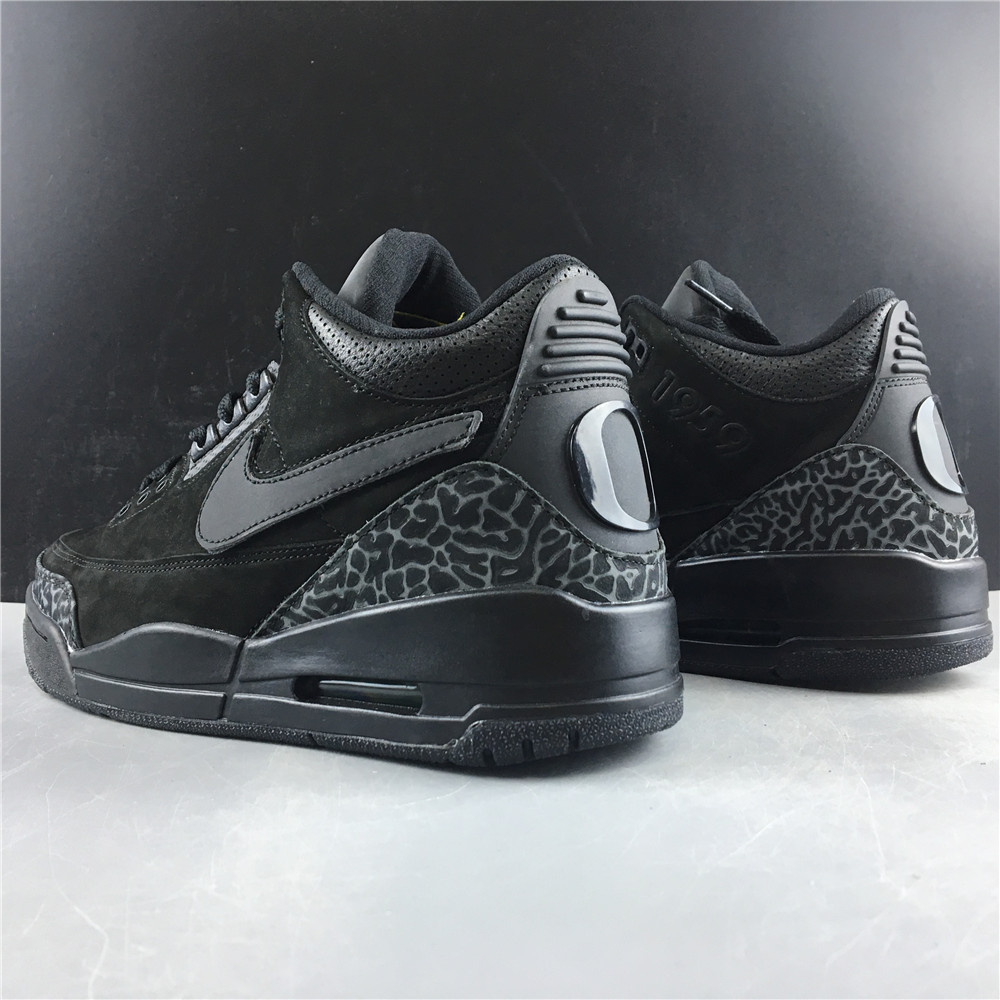 Air Jordan 3 Tinker “Black Cat” AJ3-902027