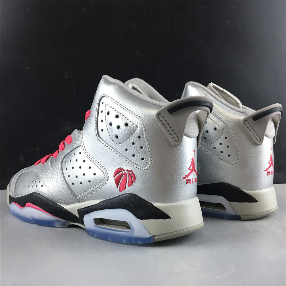 Air Jordan 6 Retro Valentine