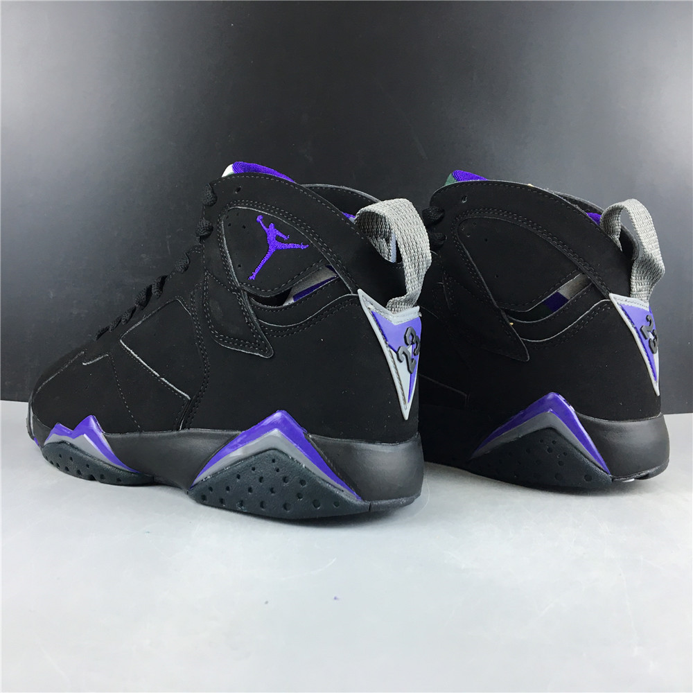 Air Jordan 7 Retro Ray Allen Bucks 304775-053