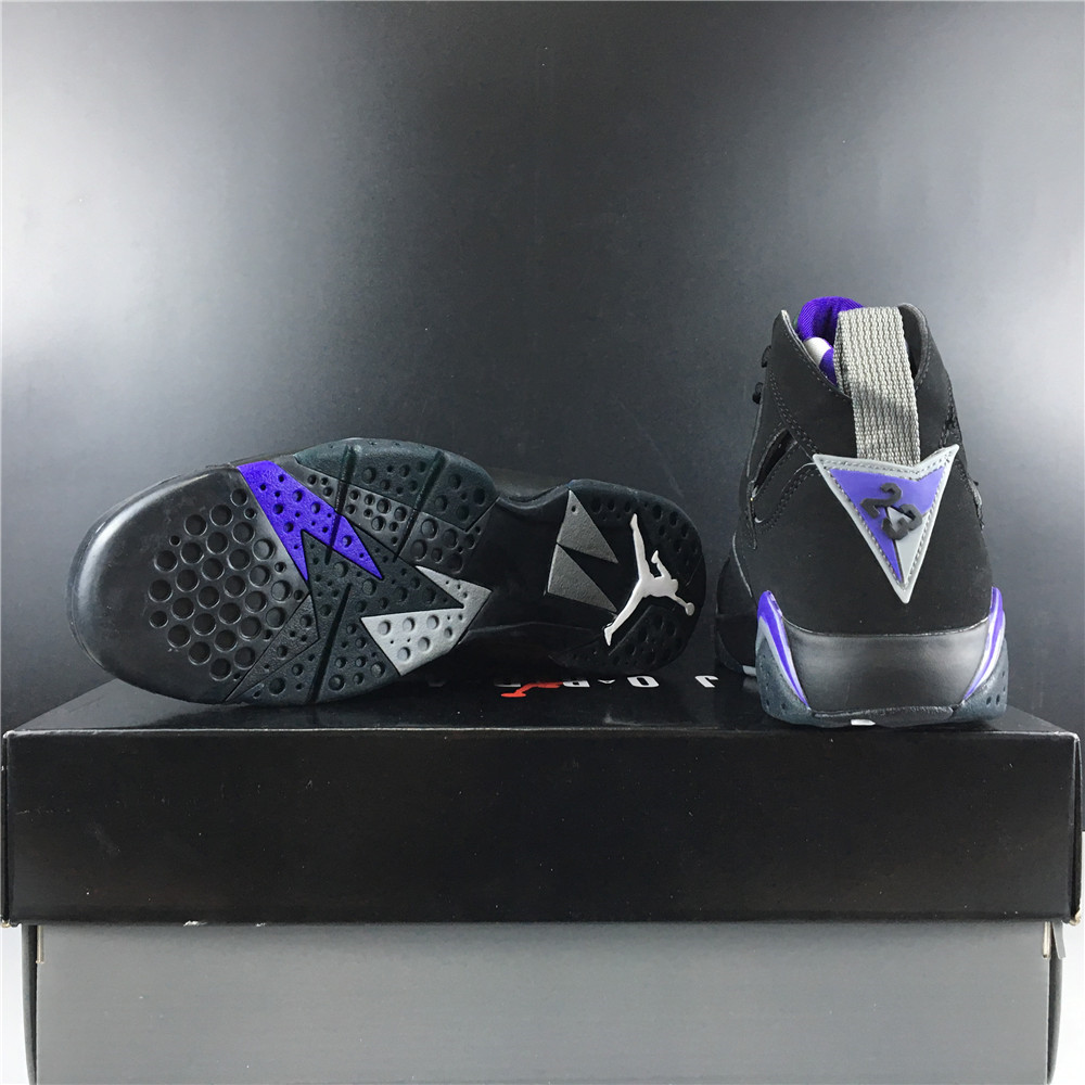 Air Jordan 7 Retro Ray Allen Bucks 304775-053