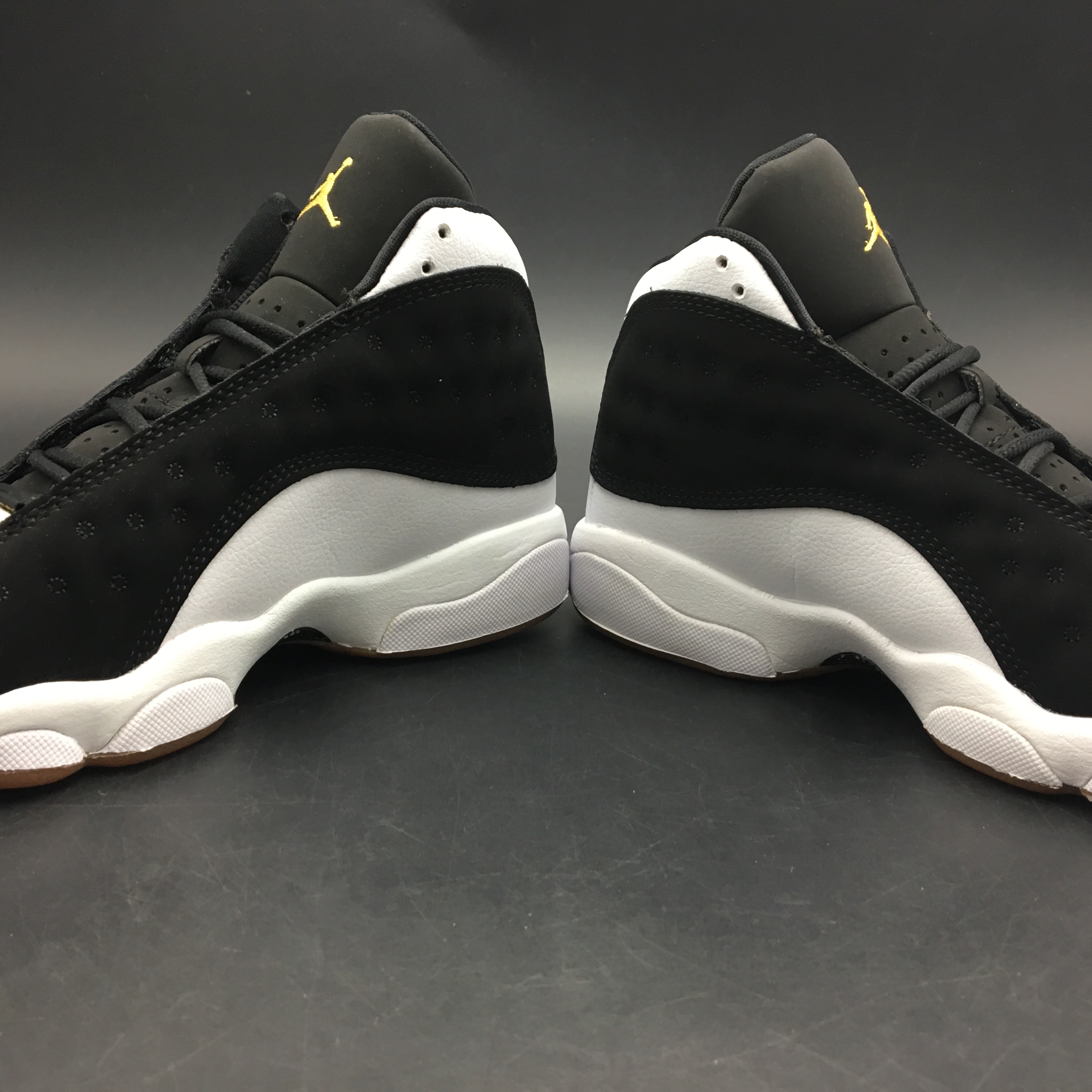Air Jordan 13 Retro Black White Gum 439358-021