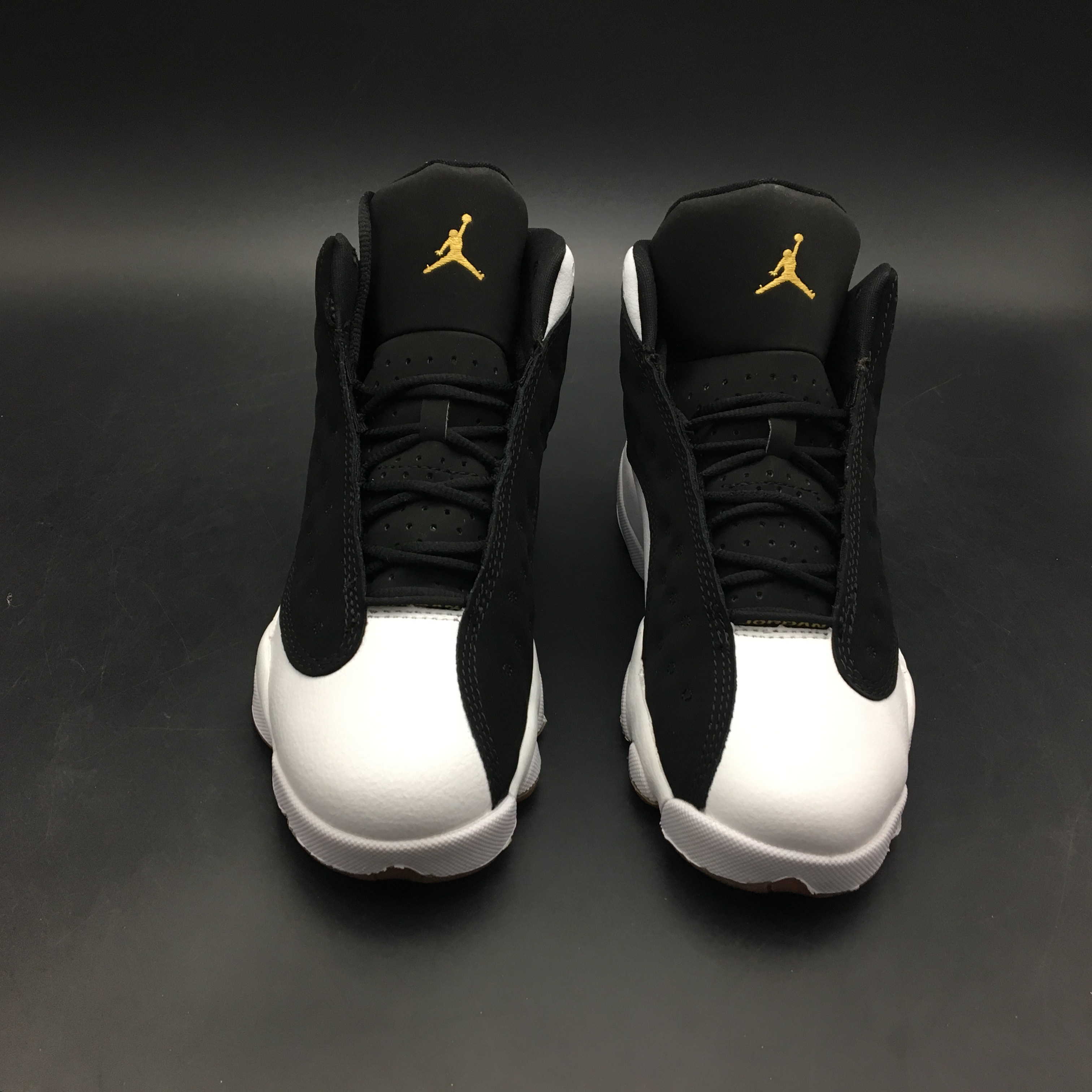 Air Jordan 13 Retro Black White Gum 439358-021