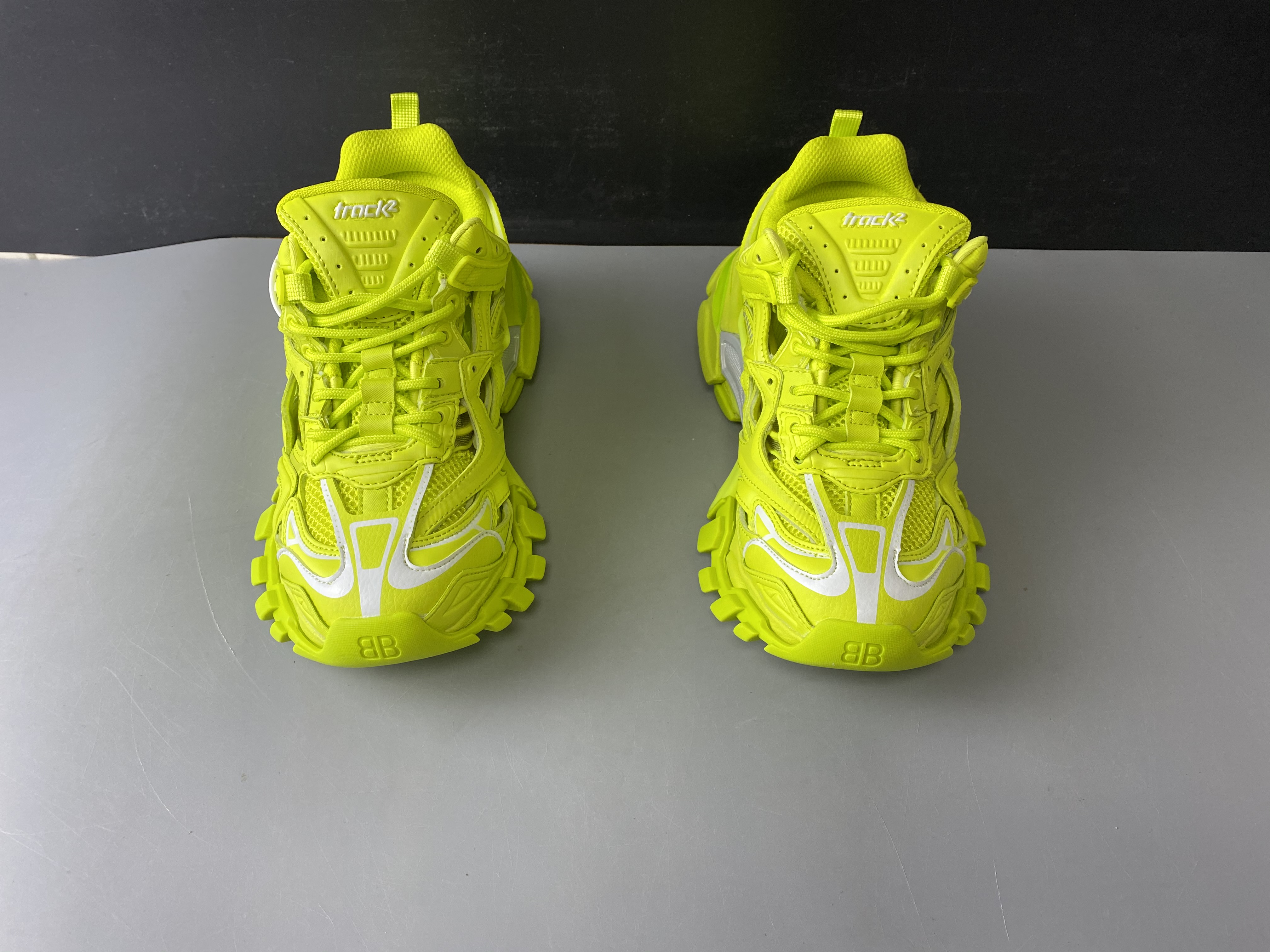 Blncig Track 2 Tennis Green