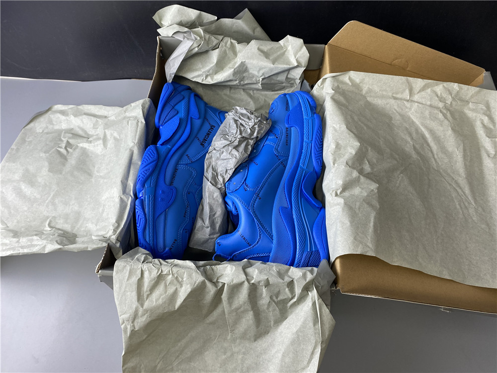 Blncig Triple S Blue Logo