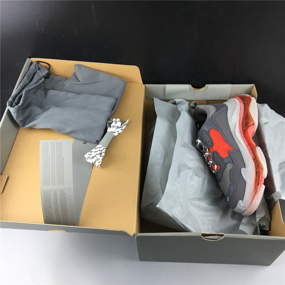 Blncig Triple S Grey Red