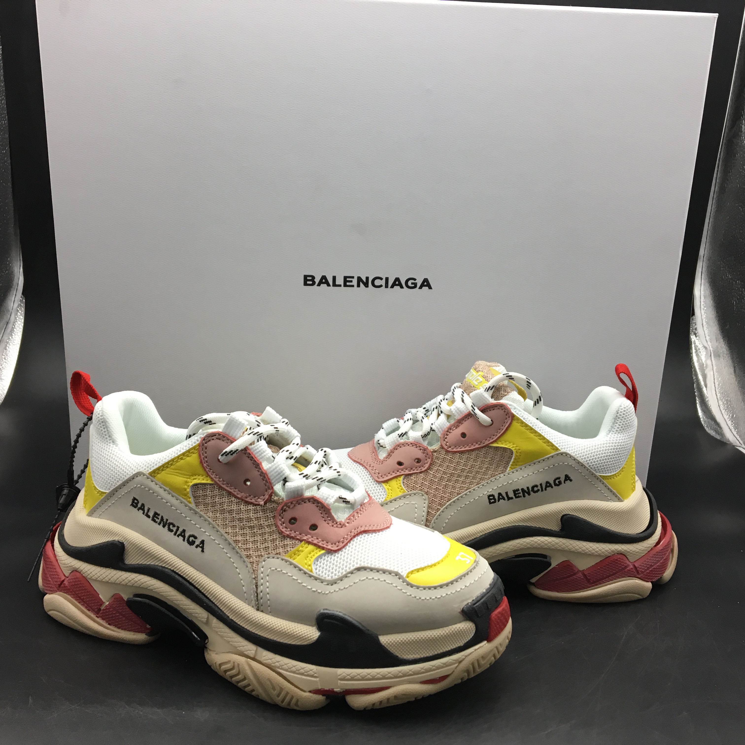 Blncig Triple S Cream Yellow Red 524038W09O59035
