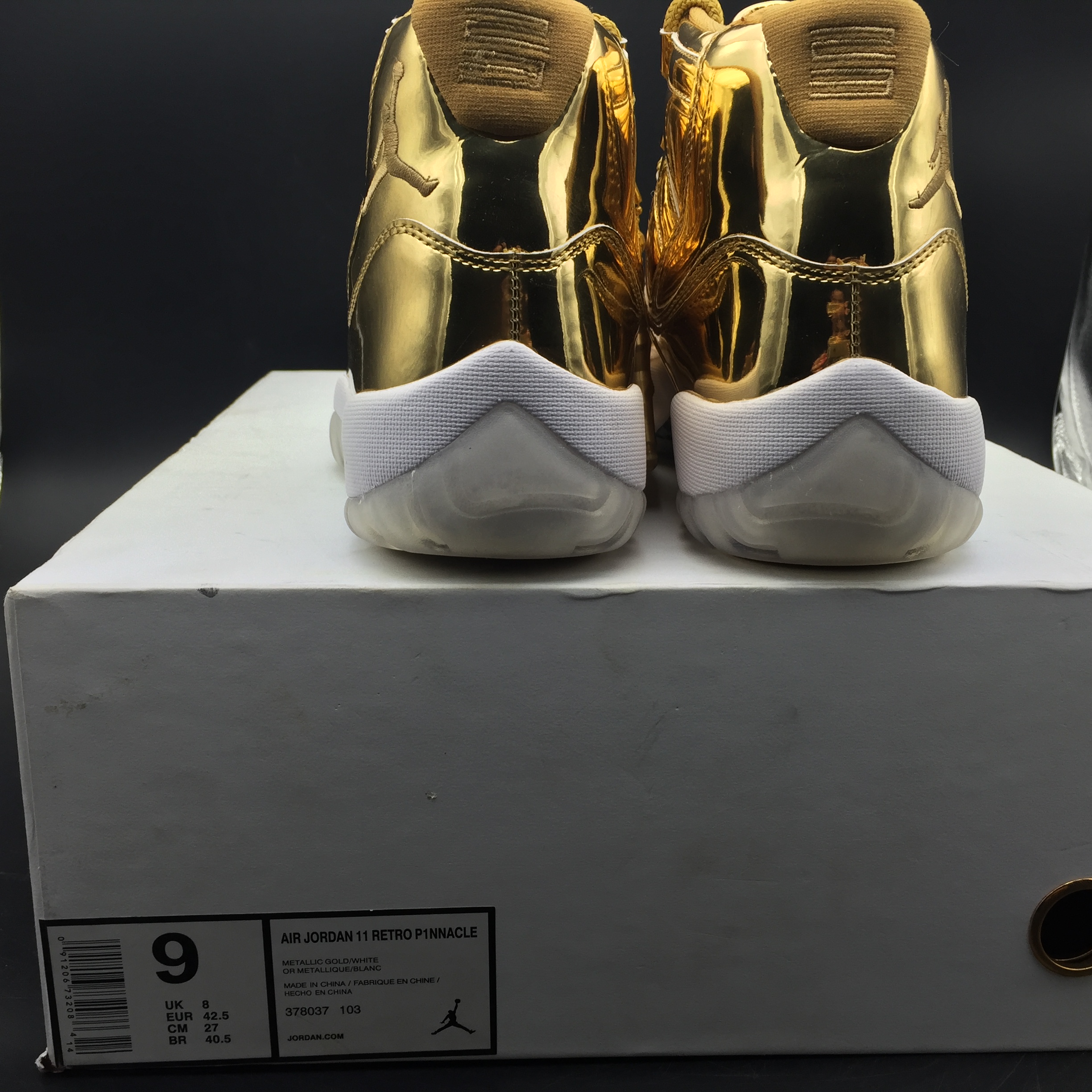 AIR JORDAN 11 RETRO P1NNACLE GOLD