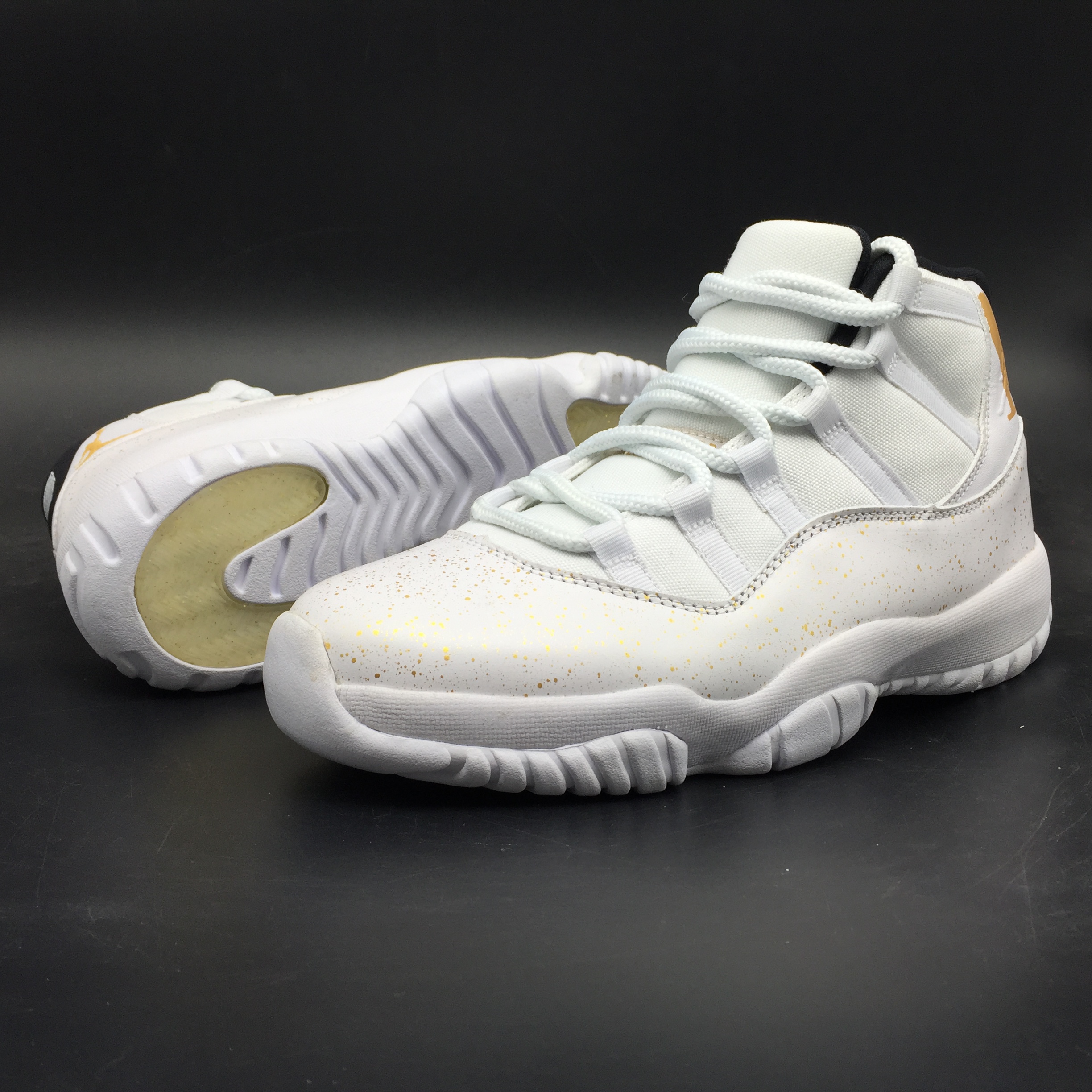 Air Jordan 11 Owl OVO