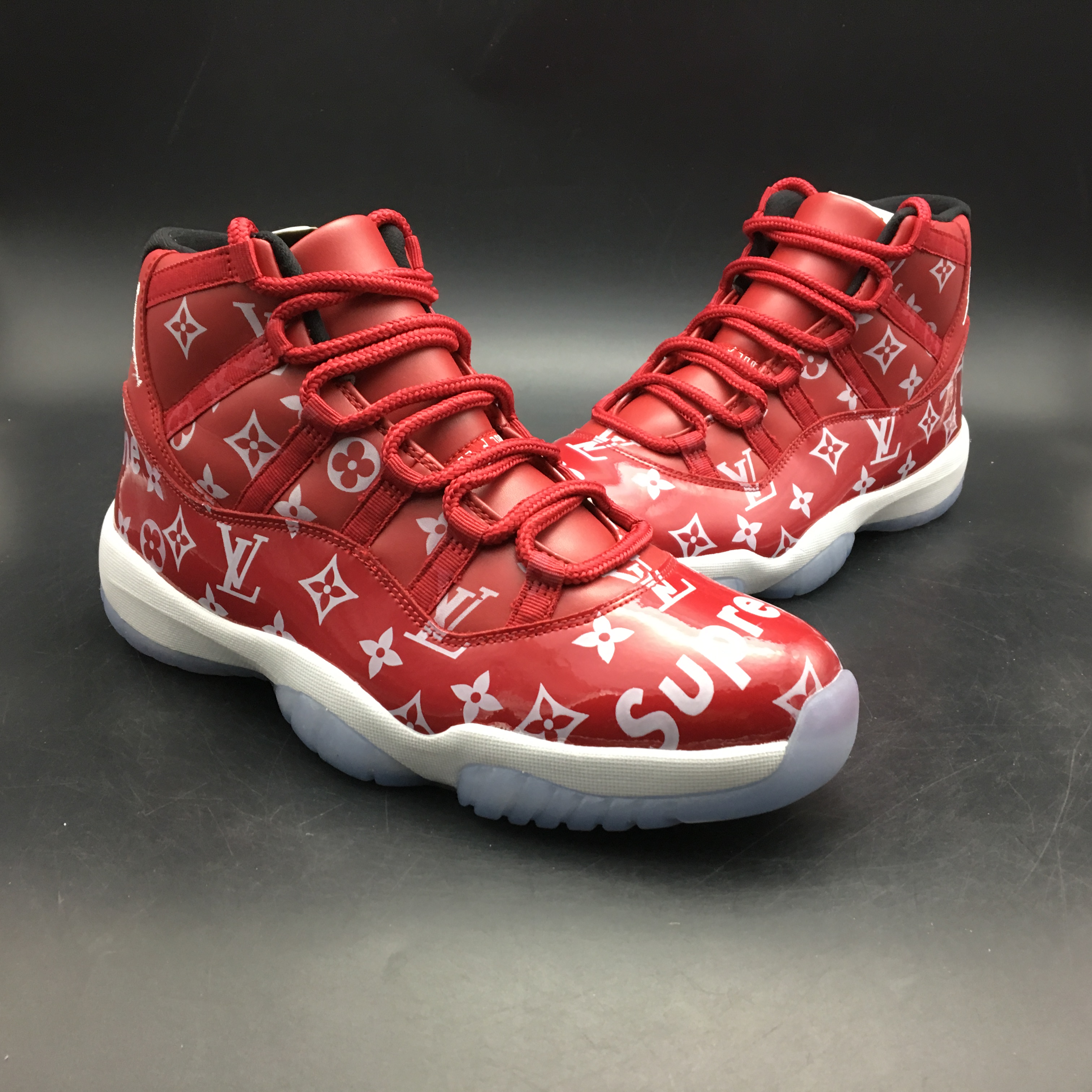 Air Jordan 11 x LsVttn Red