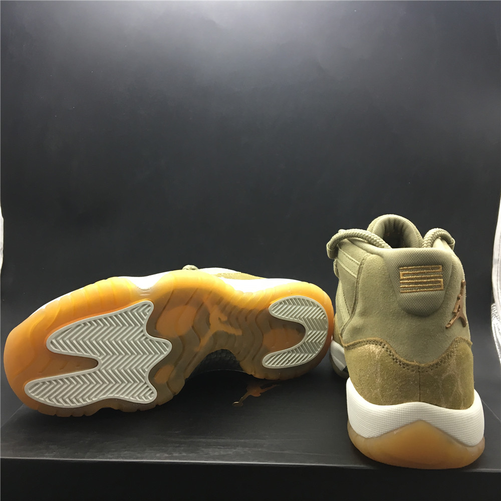 Air Jordan 11 Neutral Olive AR0715-200