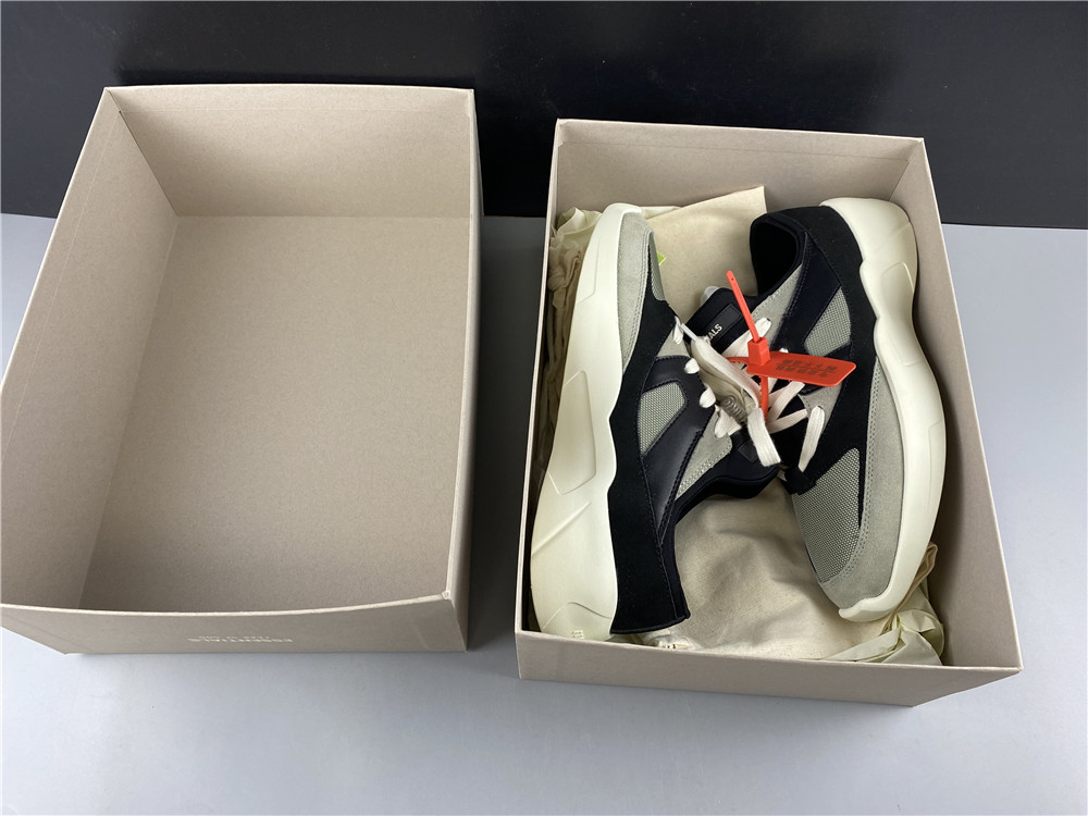 FrfGd Essentials Backless Distance Runner