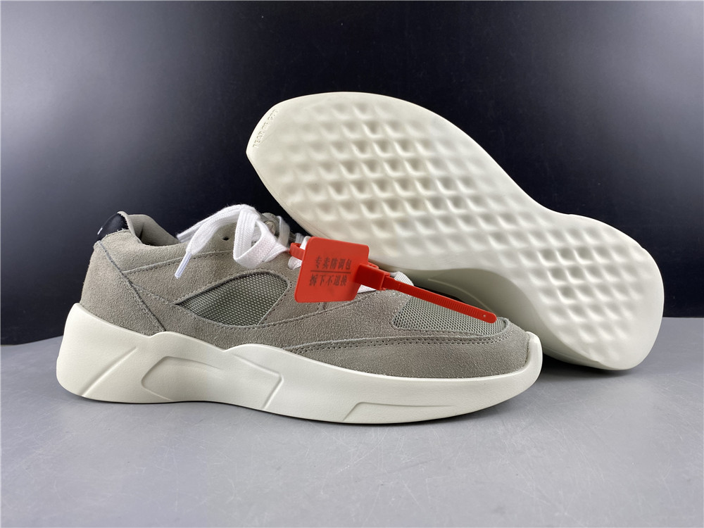 FrfGd Essentials Distance Runner Grey ES03W19U-SRLEFAG3WB