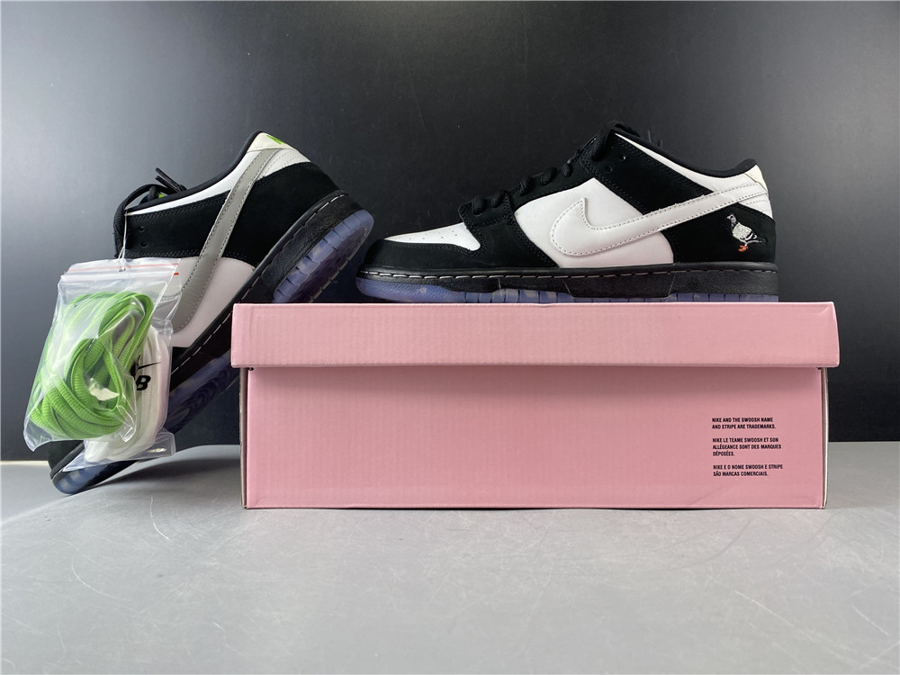 Nike SB Dunk Low Staple Panda Pigeon (2020) BV1310-013