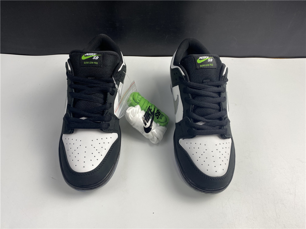 Nike SB Dunk Low Staple Panda Pigeon BV1310-013