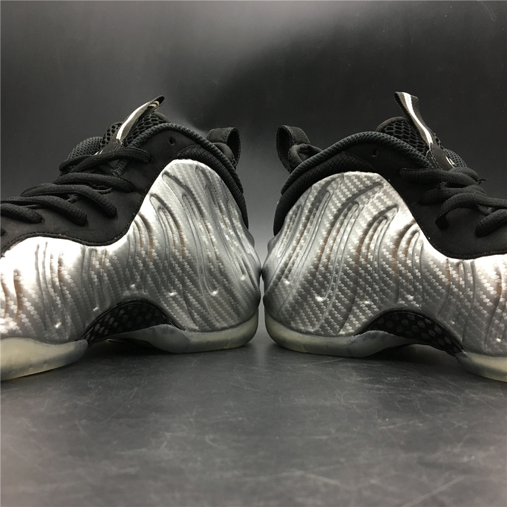 Nike Air Foamposite Pro Silver Surfer 616750-004