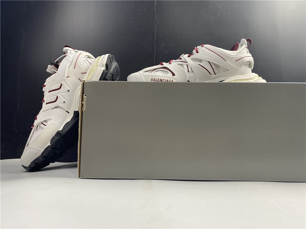 Blncig Track Sneaker 542023 W3AC1 2050