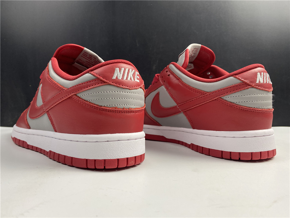 Nike Dunk Low Medium Grey Varsity Red UNLsVttn DD1391-002