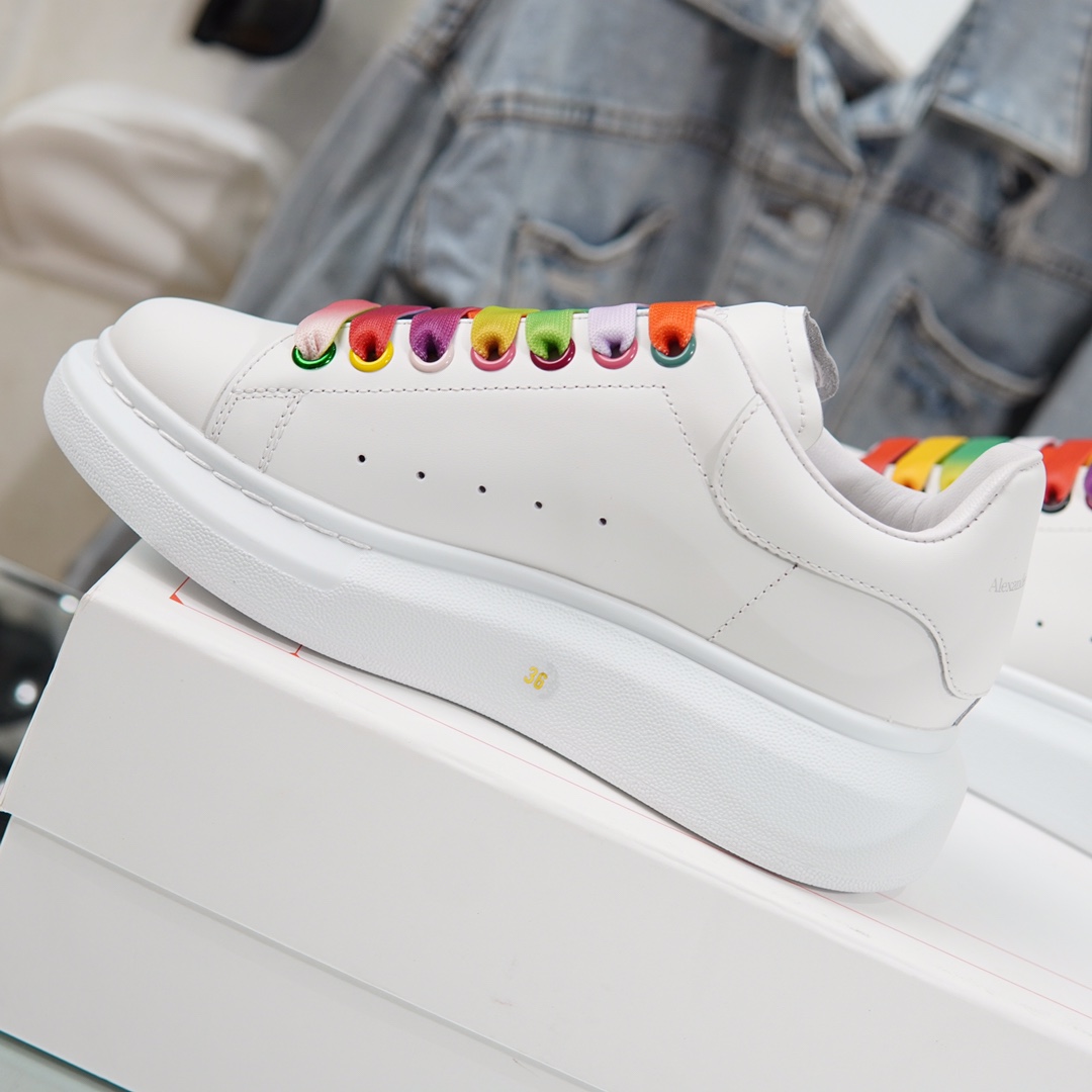 Alxndr McQN Oversized