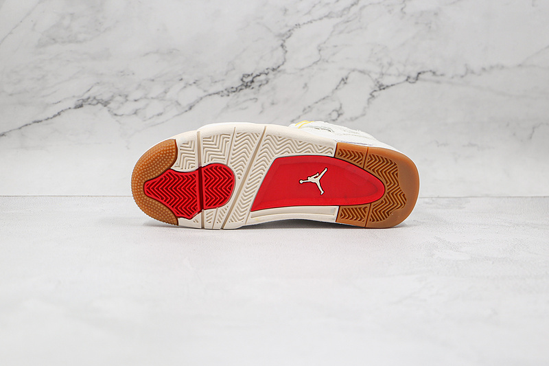 Air Jordan 4 Retro Levi