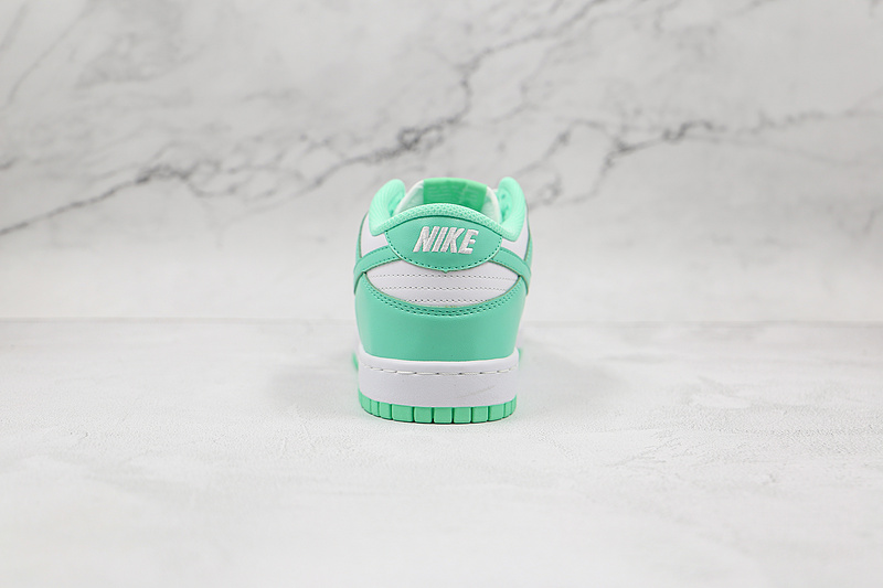 Nike Dunk Low Green Glow DD1503-105