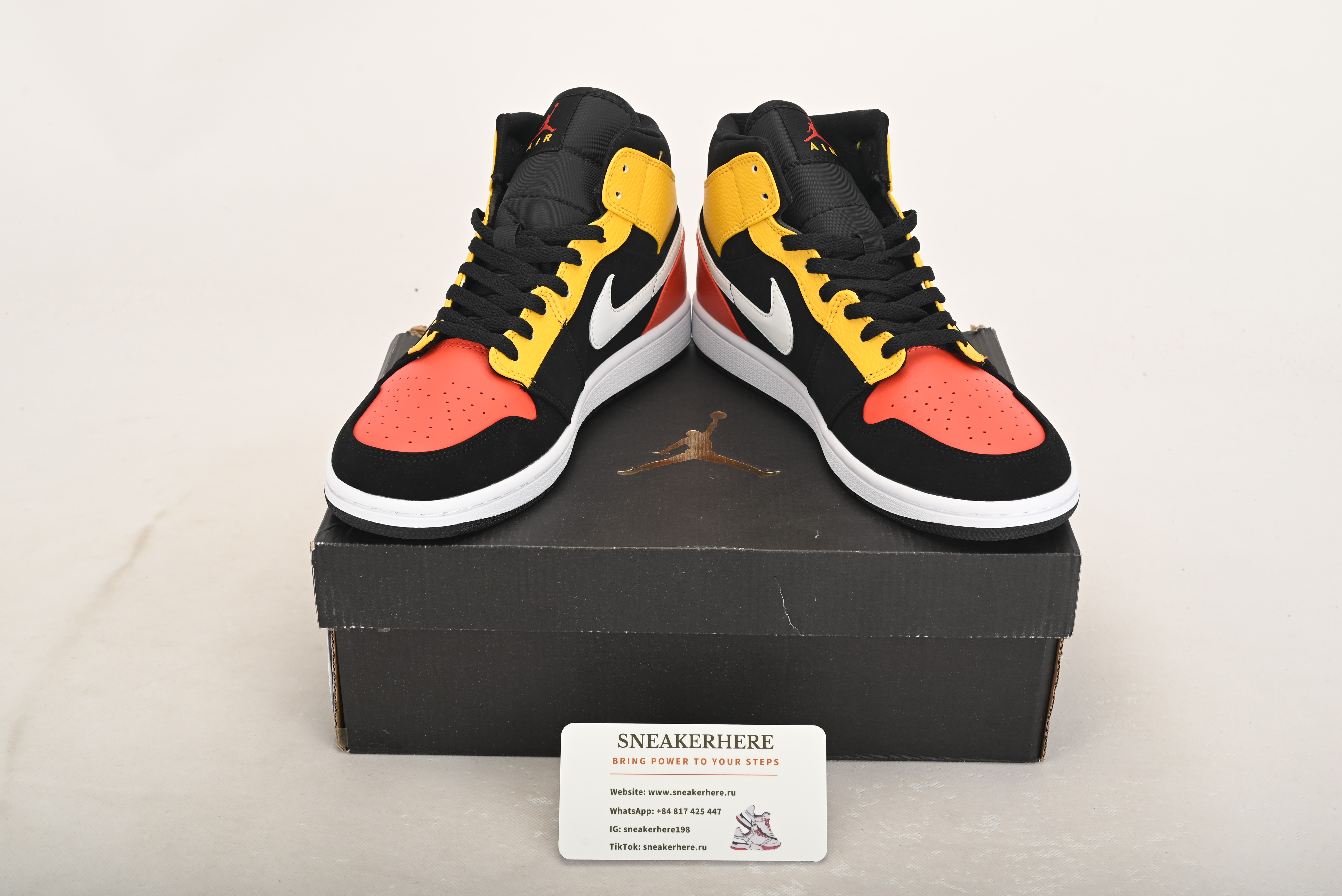 Air Jordan 1 Mid Black Amarillo Orange 852542-087