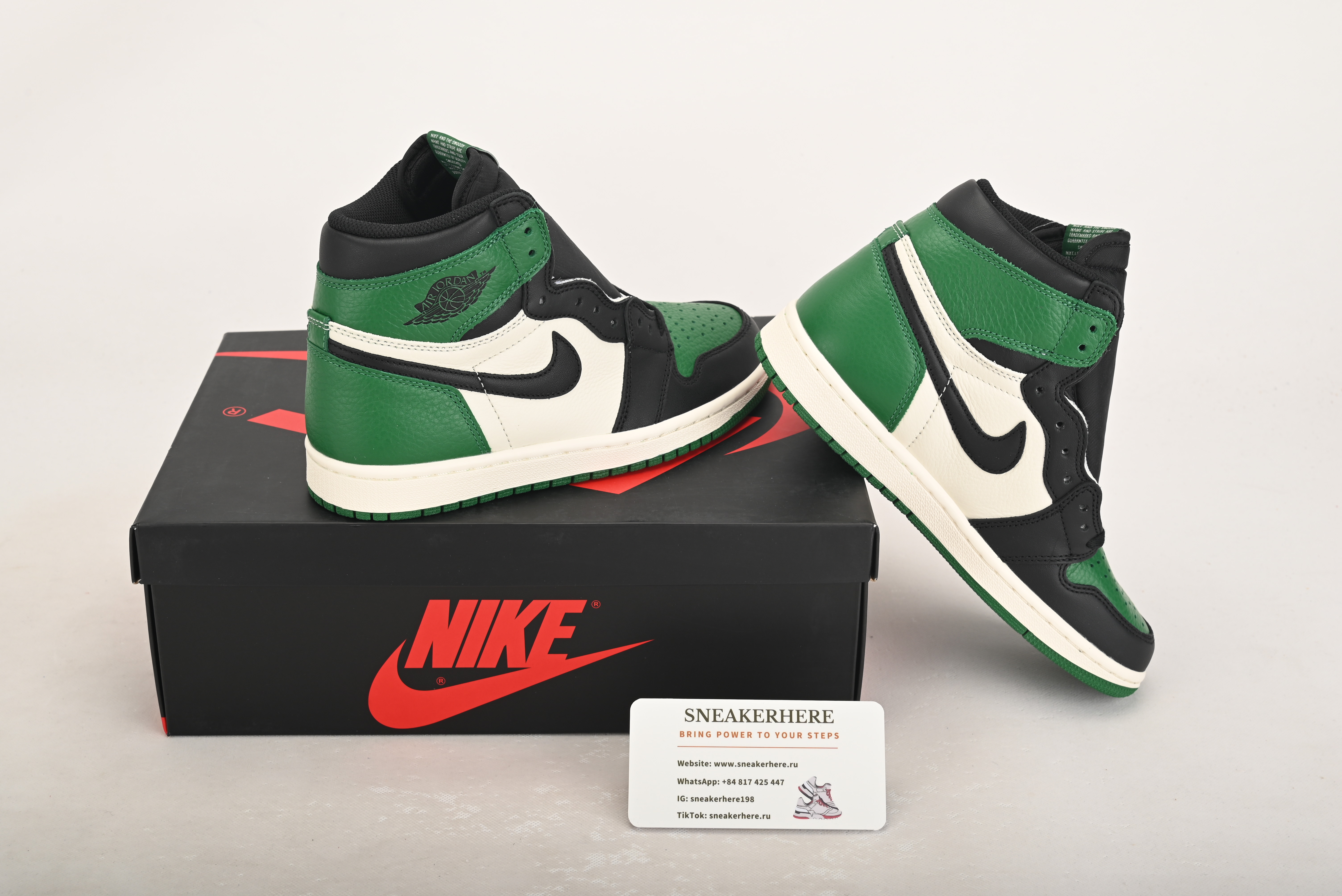 Air Jordan 1 Retro High Pine Green 555088-302