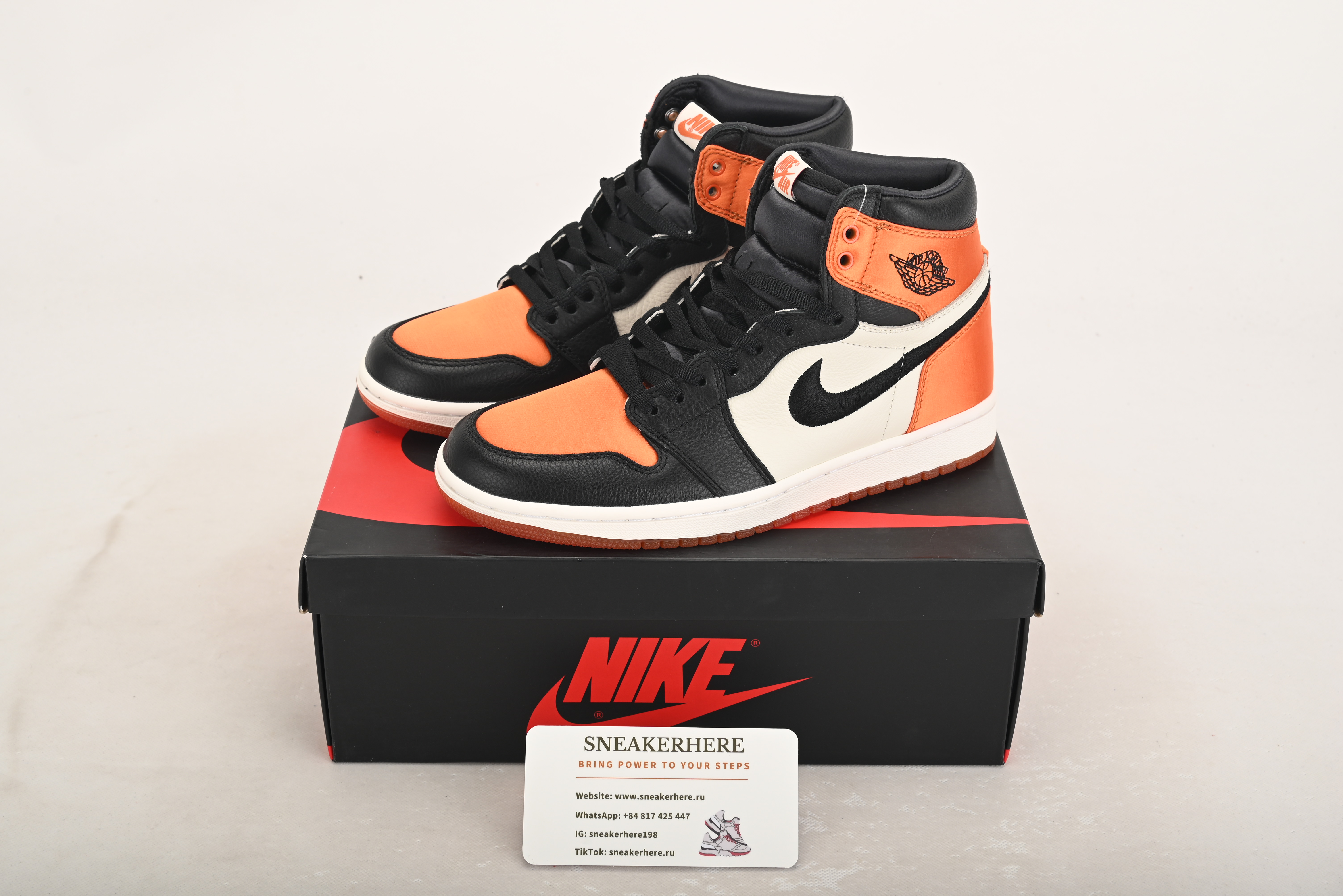 Air Jordan 1 Retro High Satin Shattered Backboard AV3725-010