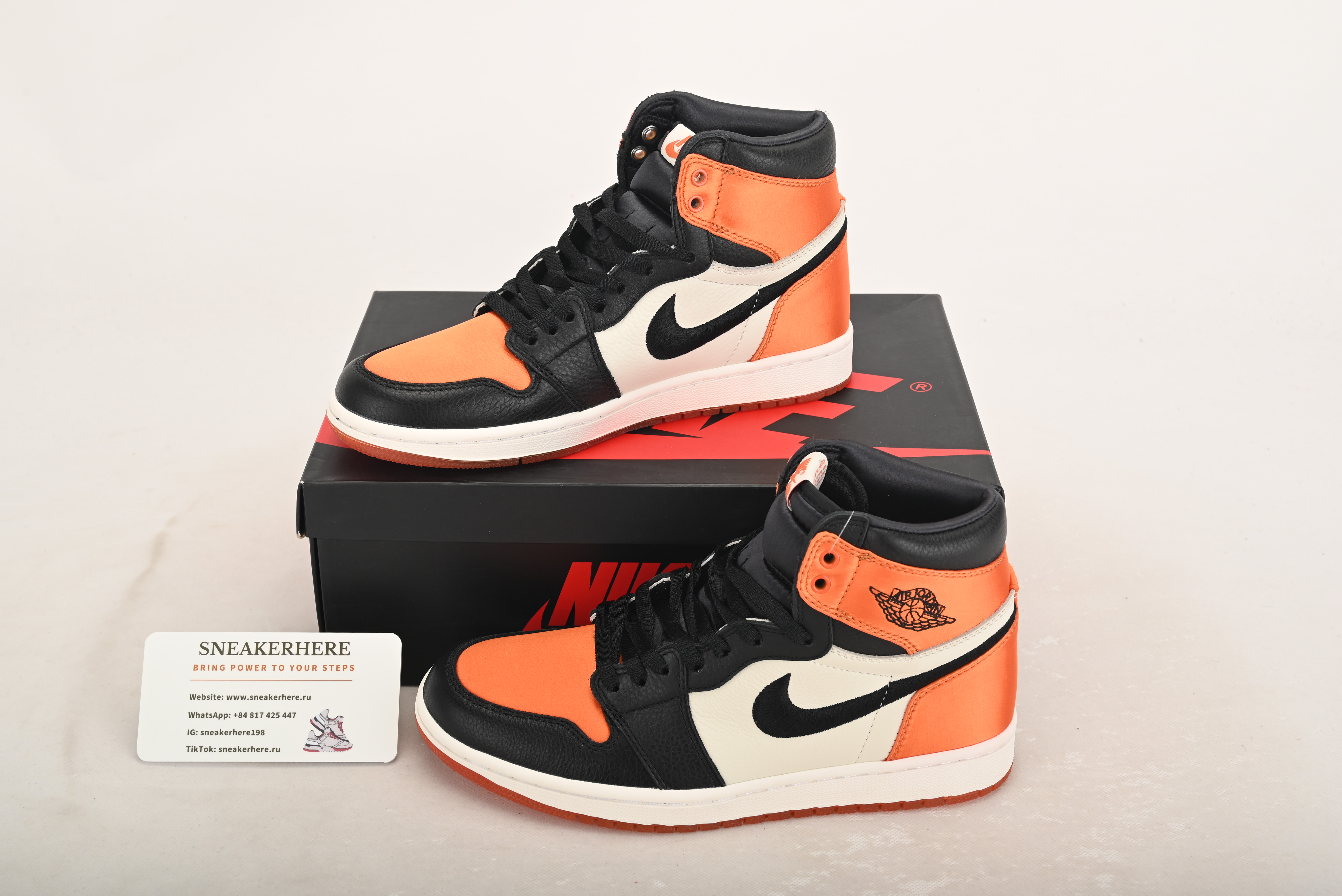 Air Jordan 1 Retro High Satin Shattered Backboard AV3725-010