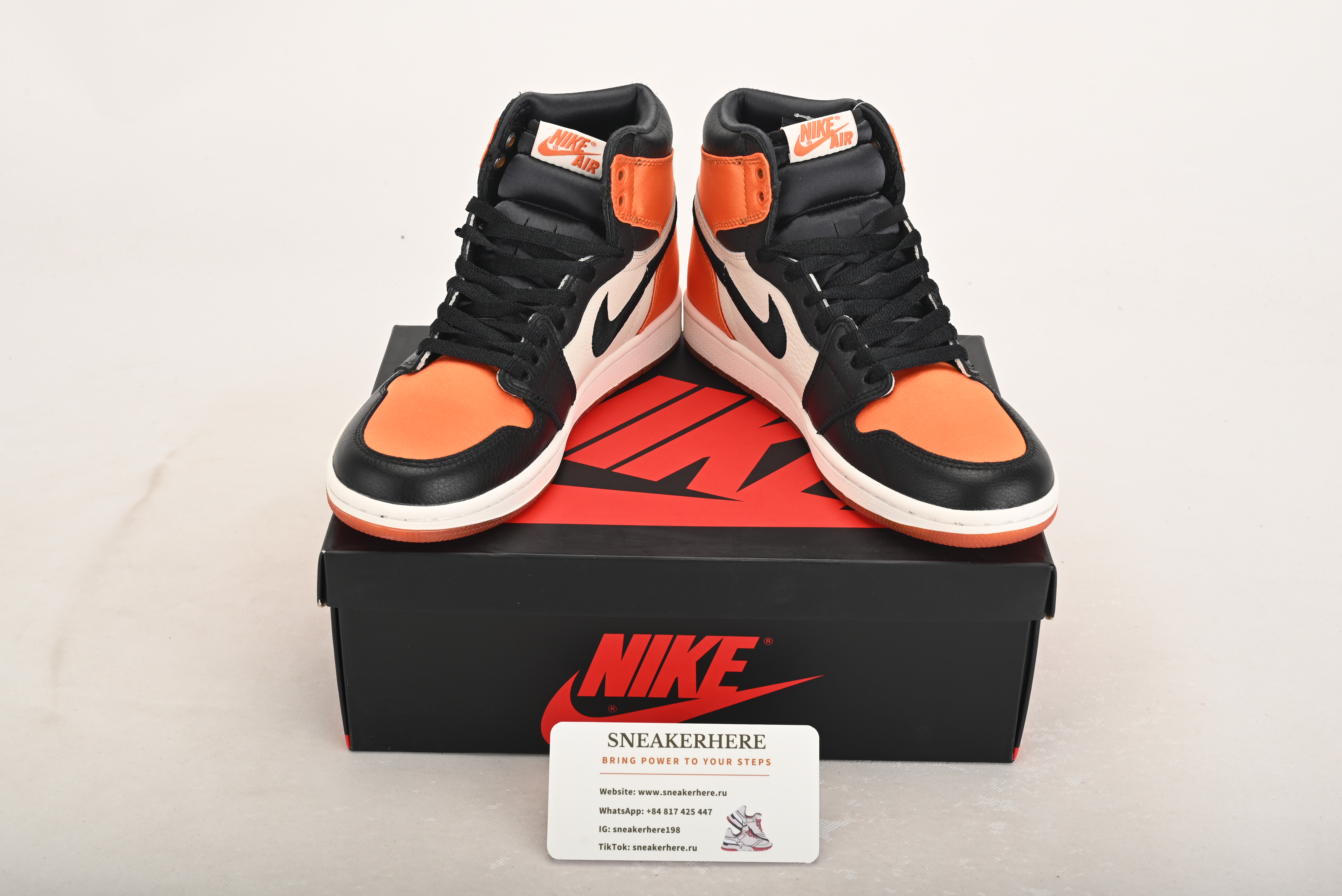 Air Jordan 1 Retro High Satin Shattered Backboard AV3725-010