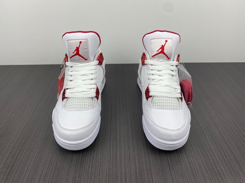 Air Jordan 4 Retro Metallic Red CT8527-112