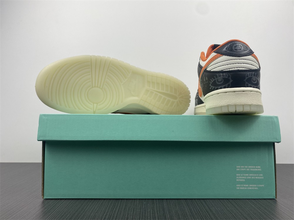 Nike Dunk Low “Halloween” DD3357-100