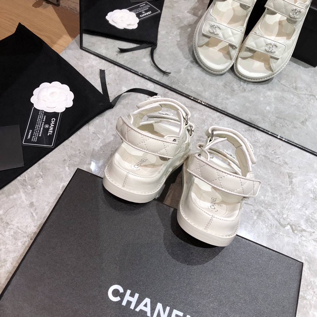 Channe1 Sandals White