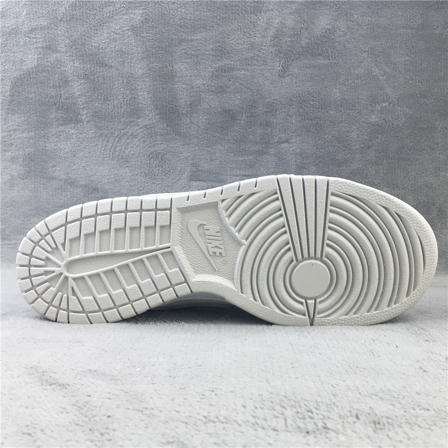 Nike Dunk Low WMNS Photon Dust - CU1726-201