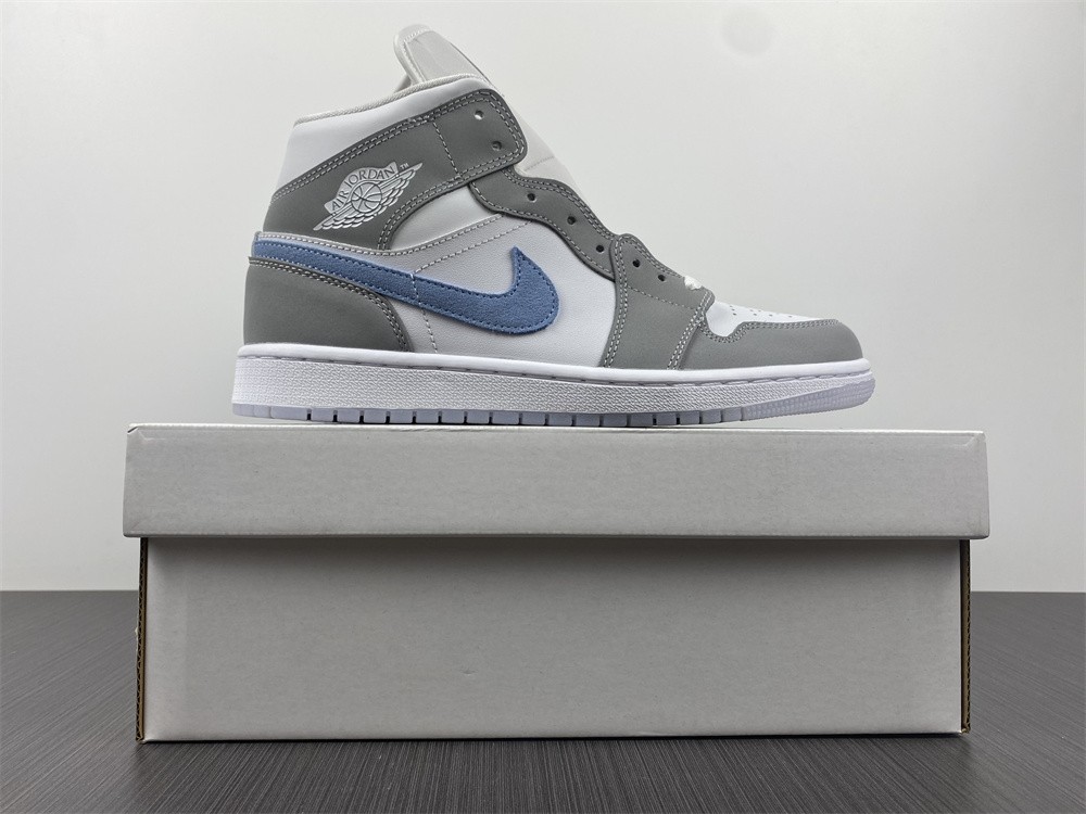 Air Jordan 1 Mid Wolf Grey Aluminum (W) BQ6472-105