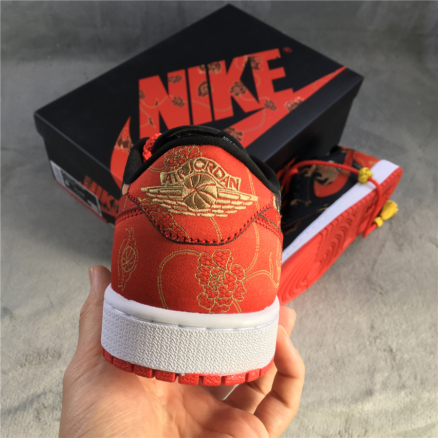 Air Jordan 1 Low OG Chinese New Year DD2233-001