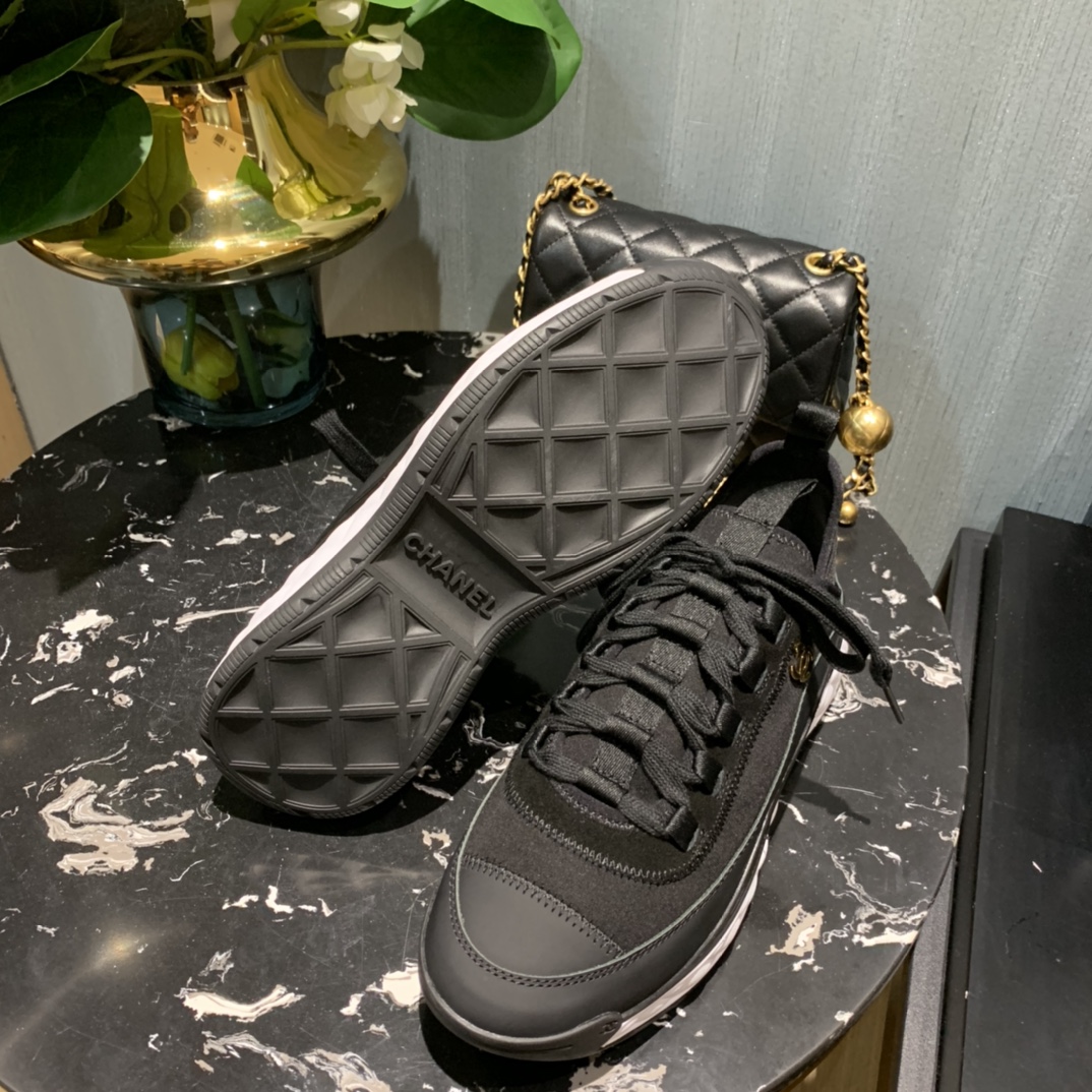 Channe1 sneakers 005