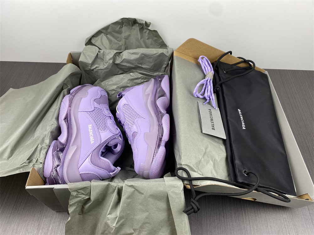 Blncig Triple S Sneaker