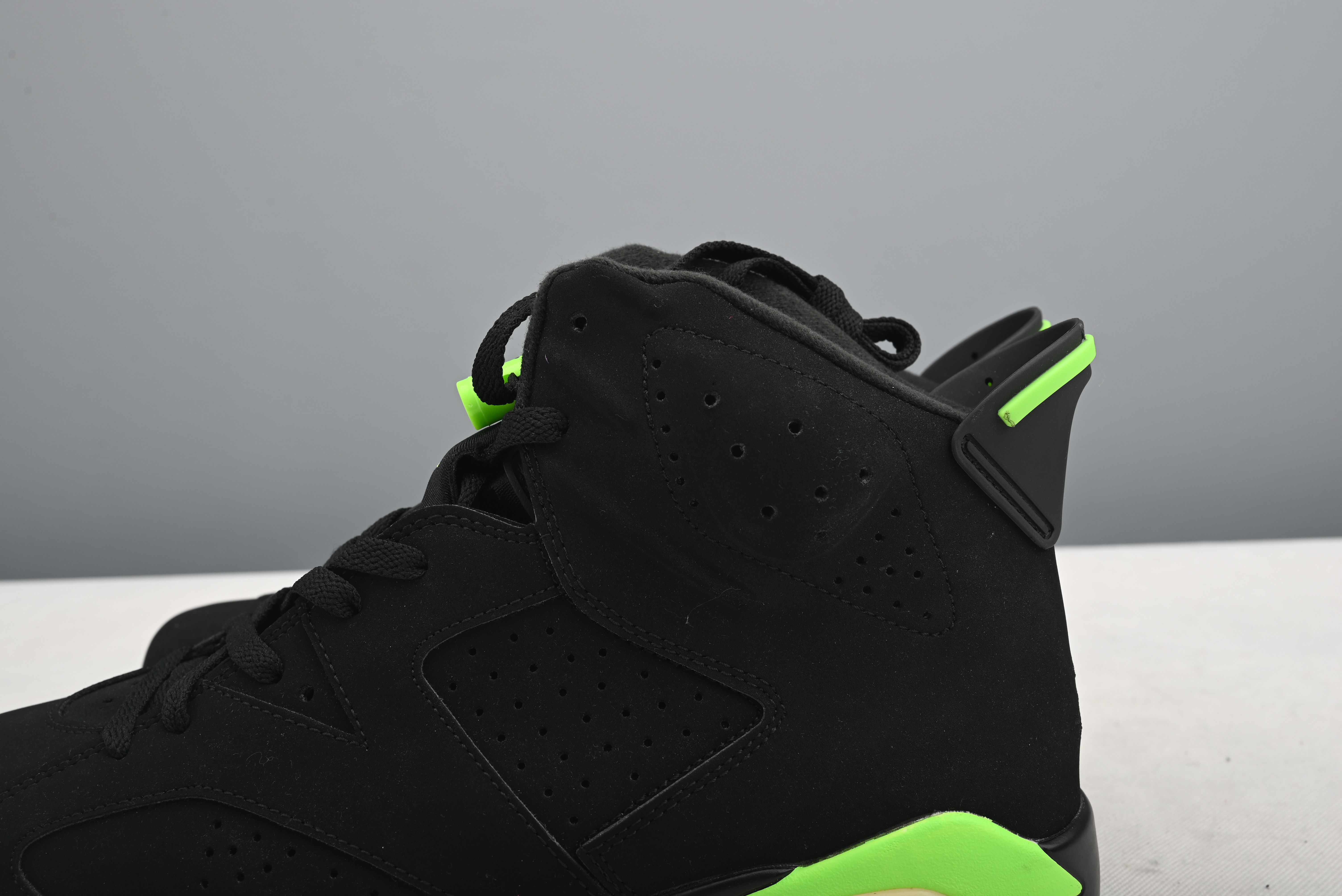 Jordan 6 Retro Electric Green  384665-003