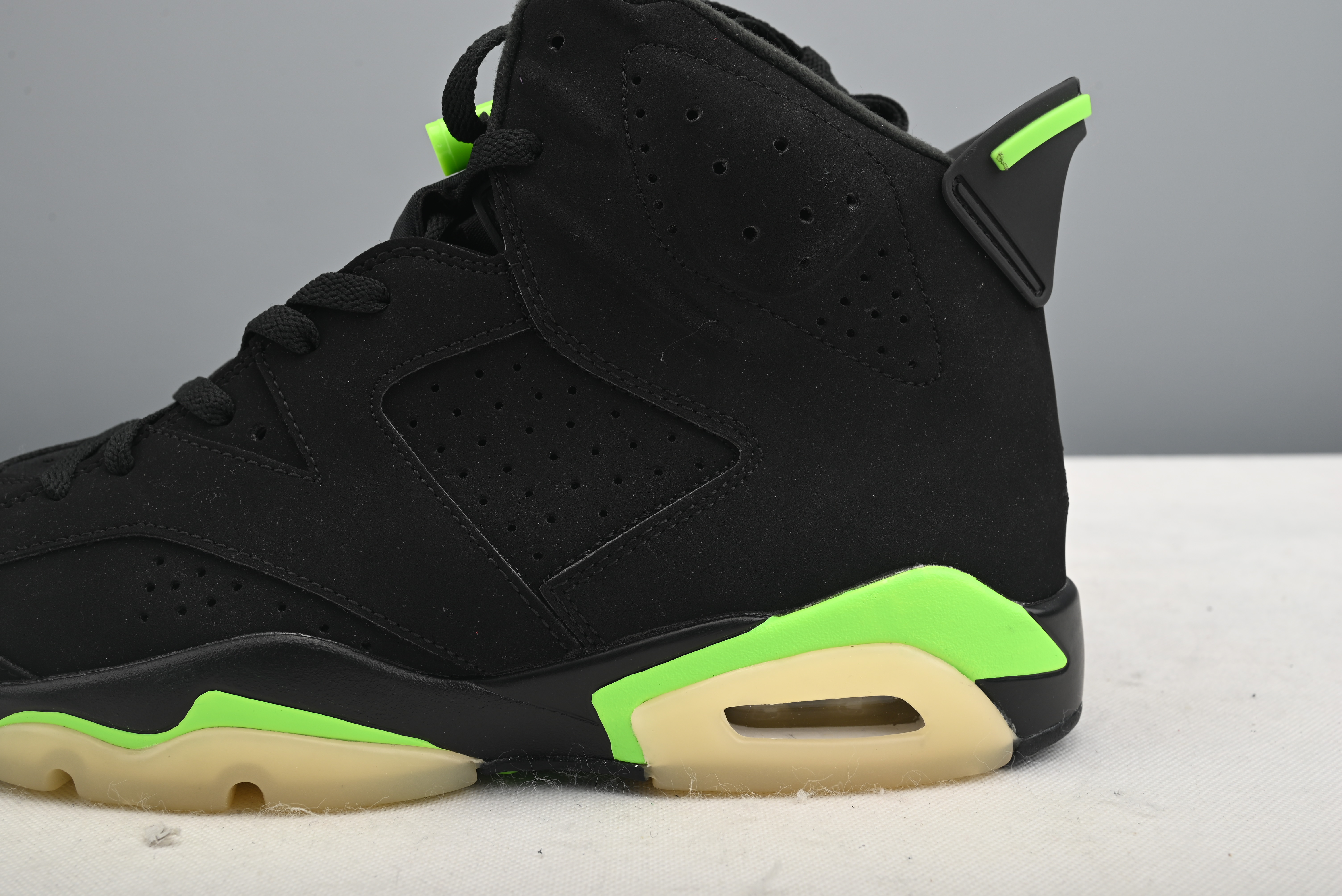 Jordan 6 Retro Electric Green  384665-003