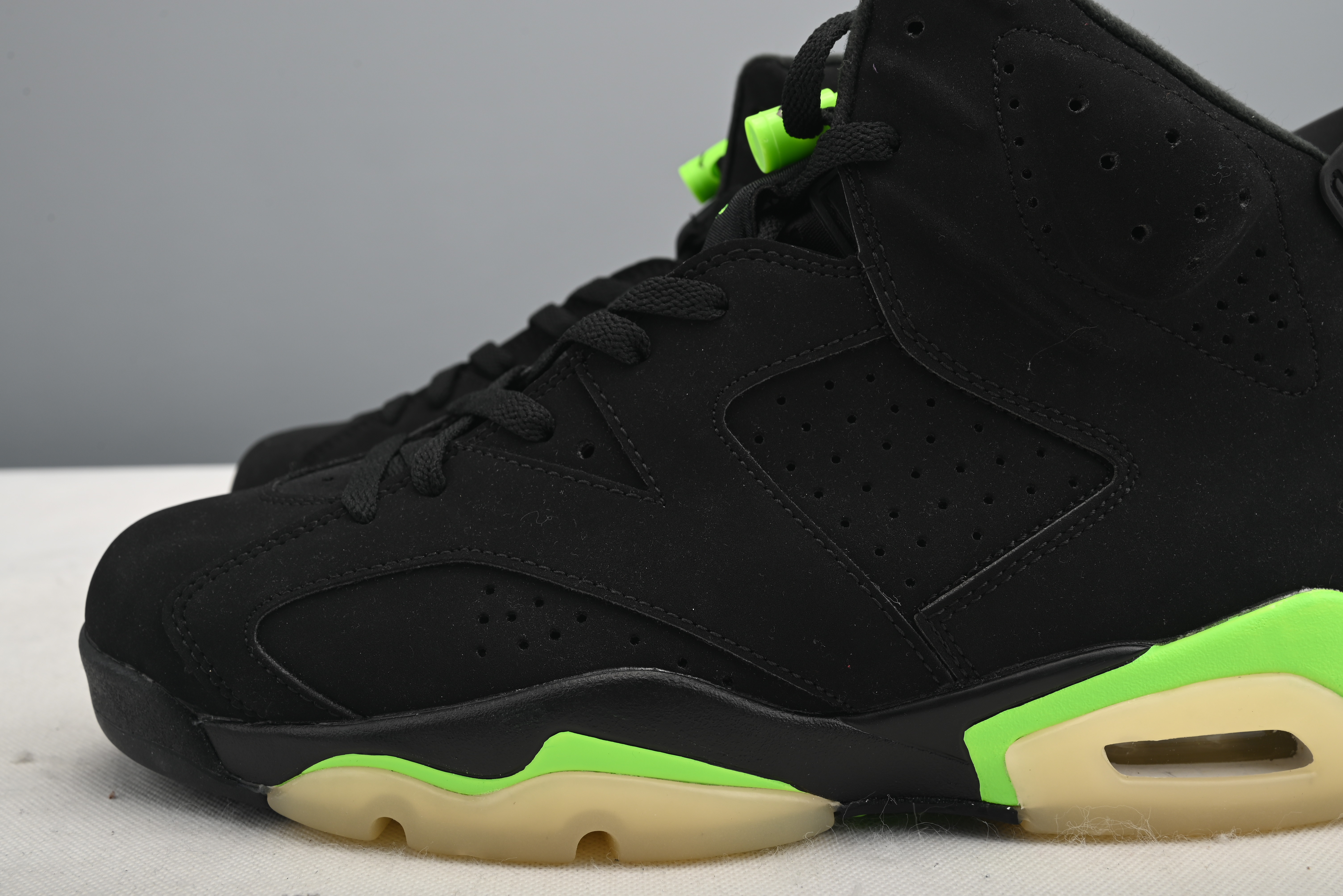 Jordan 6 Retro Electric Green  384665-003