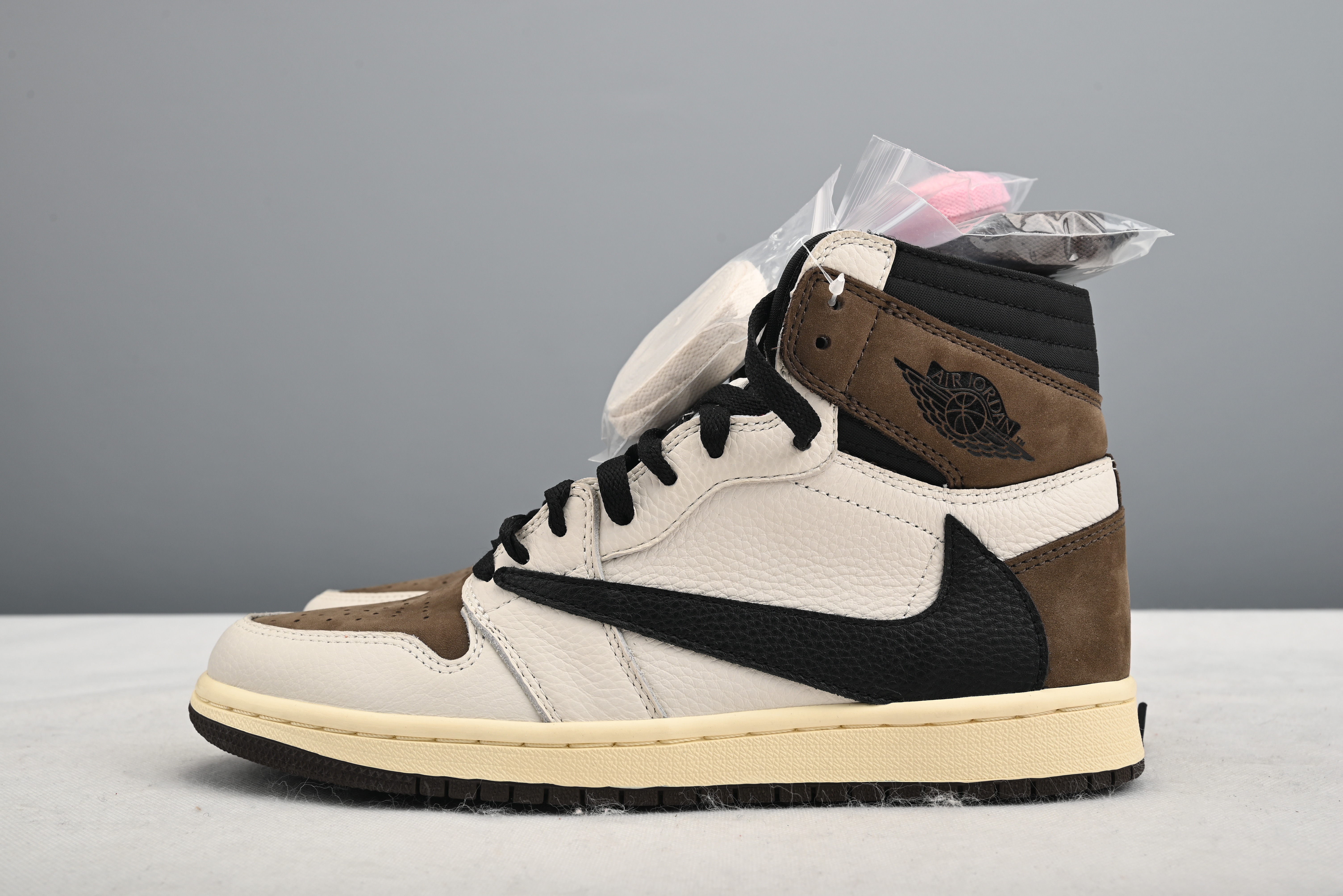 Air Jordan 1 High Travis Scott Reverse Alternate CD4487-100
