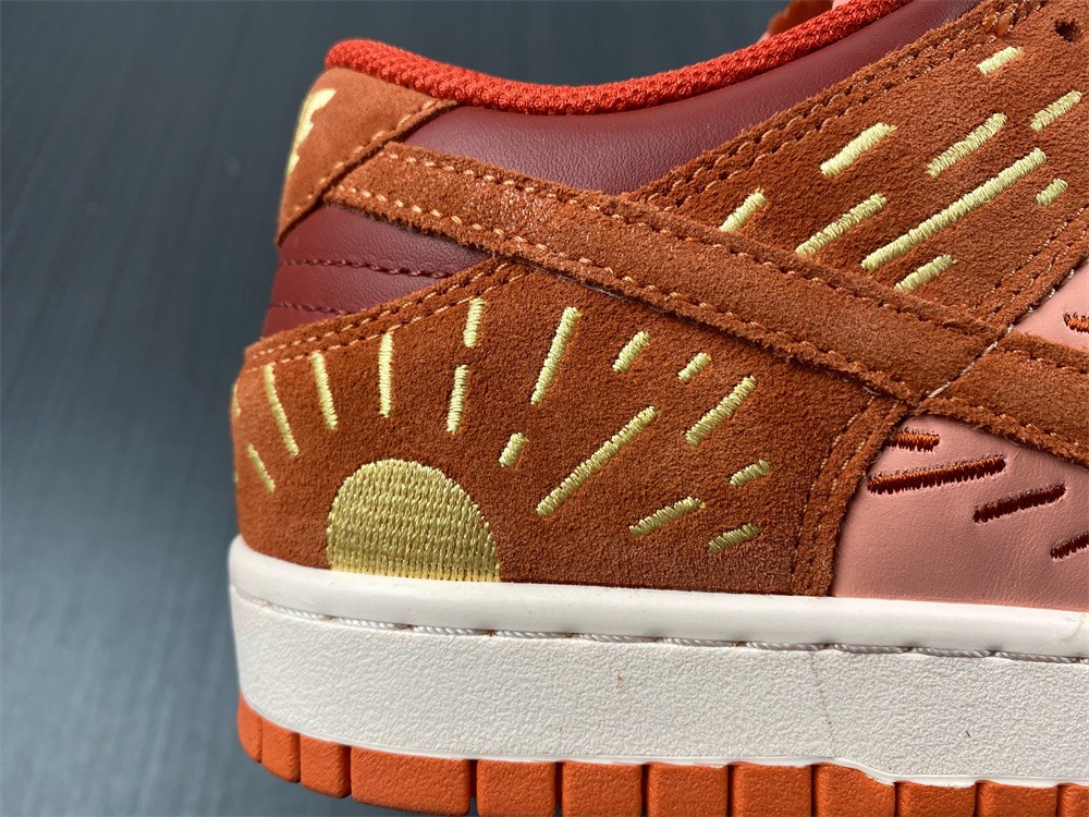 Nike Dunk Low NH Winter Solstice (W)  DO6723-800