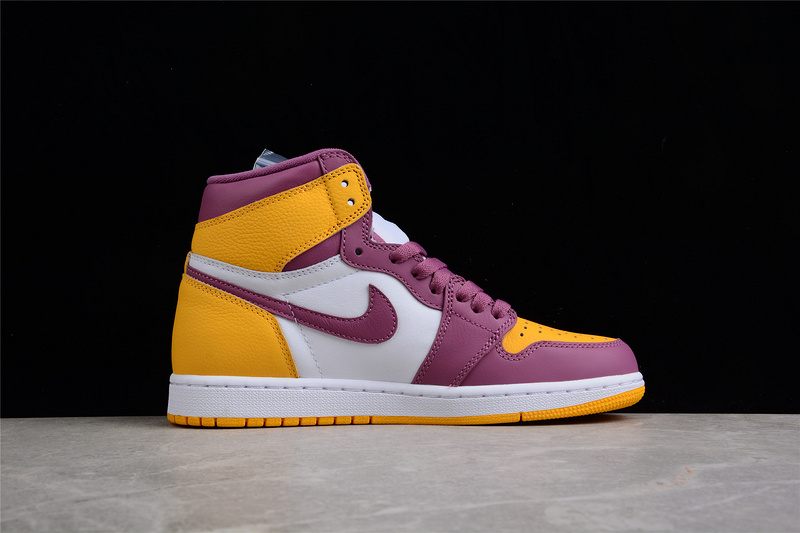 Air Jordan 1 Retro High OG “Brotherhood” 555088-706