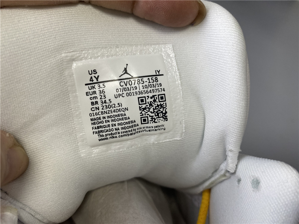 Air Jordan 13  “Playground” CV0785-158