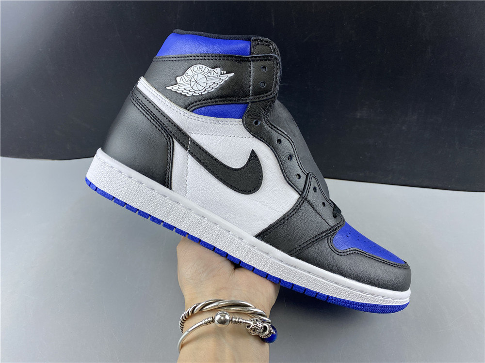 Air Jordan 1 Retro High Royal Toe 555088-041
