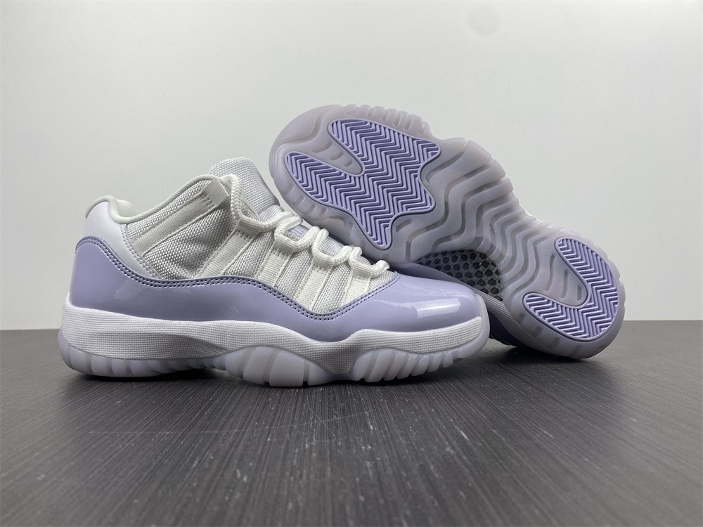 Air Jordan 11 Low”WMNS PURE VIOLET AH 7860-101