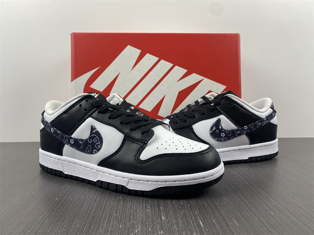 Nike Dunk Low Black Paisley (W)  DH4401-100