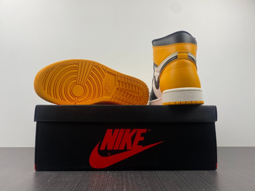 Jordan 1 Retro High Yellow Ochre 555088-109